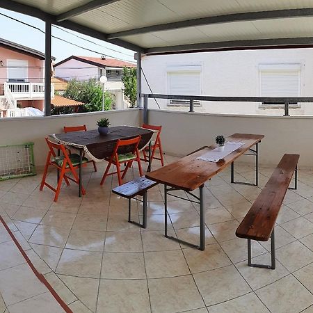 Dalmatino Apartmani Vir Exterior foto