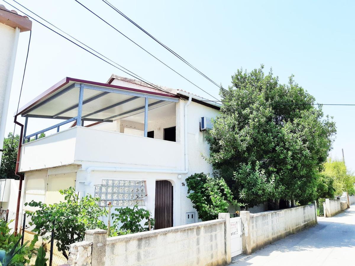 Dalmatino Apartmani Vir Exterior foto