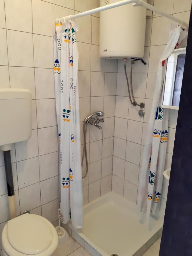 Dalmatino Apartmani Vir Exterior foto