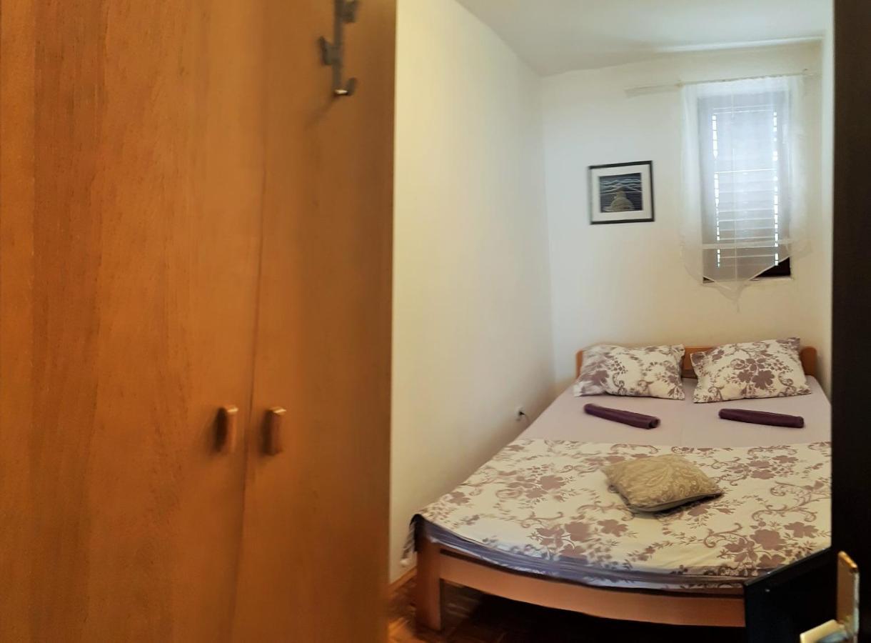 Dalmatino Apartmani Vir Exterior foto